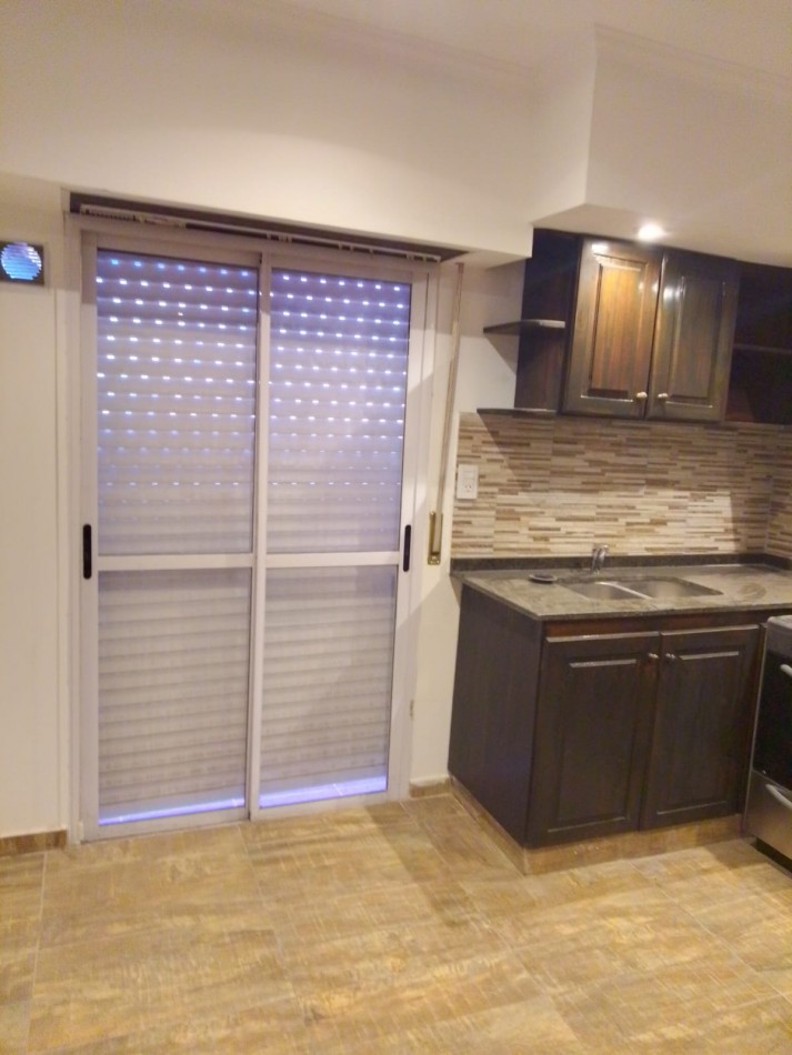DEPARTAMENTO 2 AMB ALQUILA CASTELAR