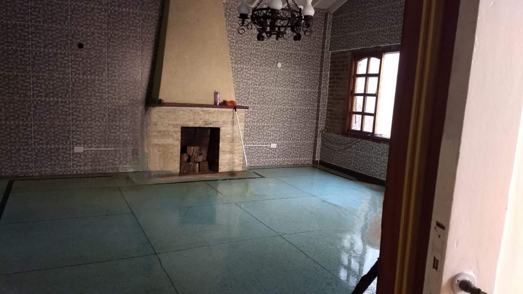 CASA DE 4 AMB ALQUILA CASTELAR 