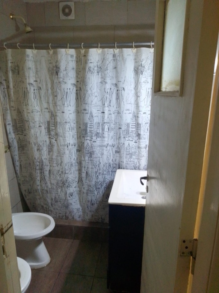 Casa al Fte. en PH 3 Amb. Alquila Castelar