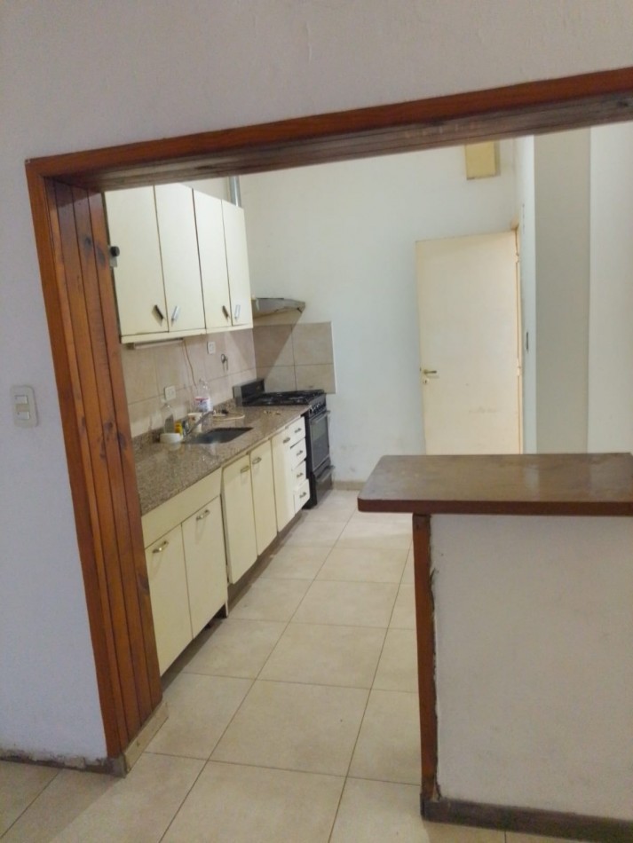 Casa al Fte. en PH 3 Amb. Alquila Castelar
