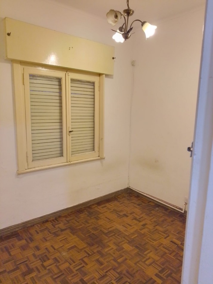 Casa al Fte. en PH 3 Amb. Alquila Castelar