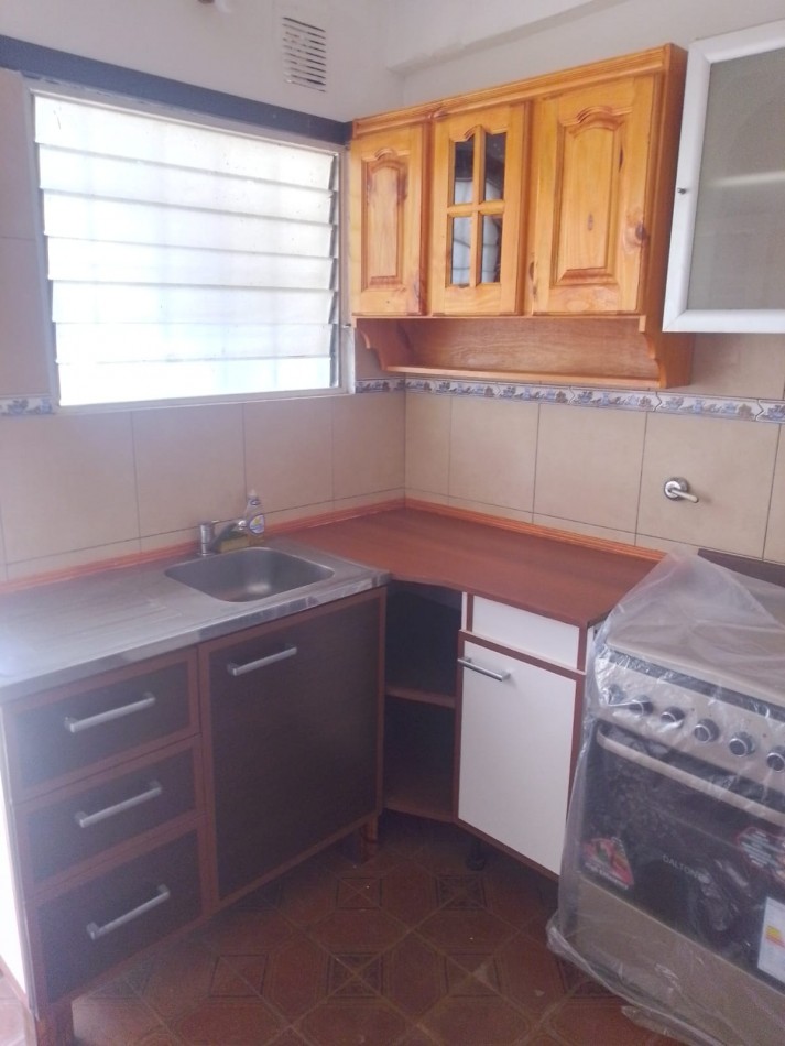 PH PB AL FRENTE 3 AMB CASTELAR ALQUILA 