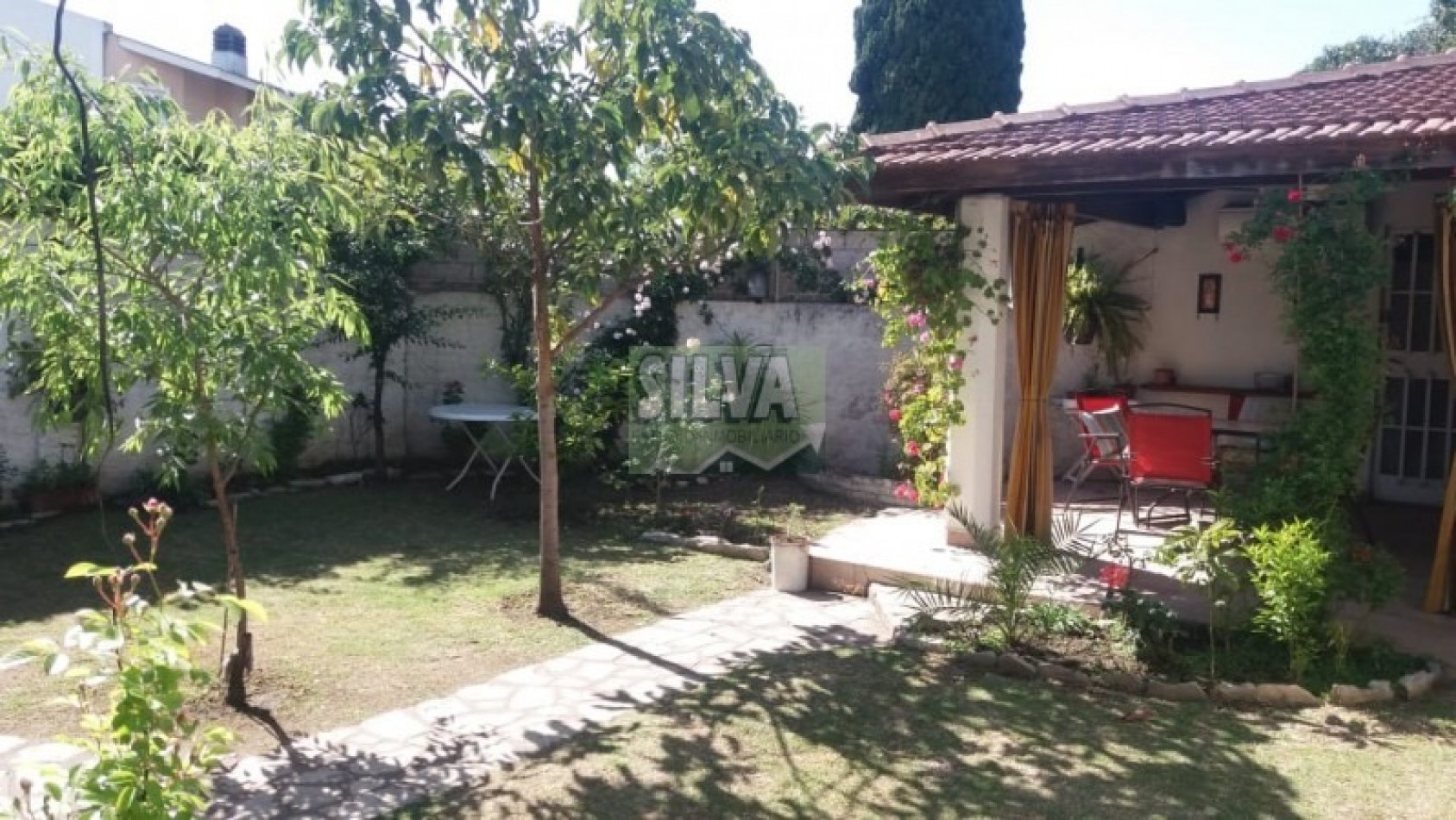 CASA 3 AMB VENTA CASTELAR