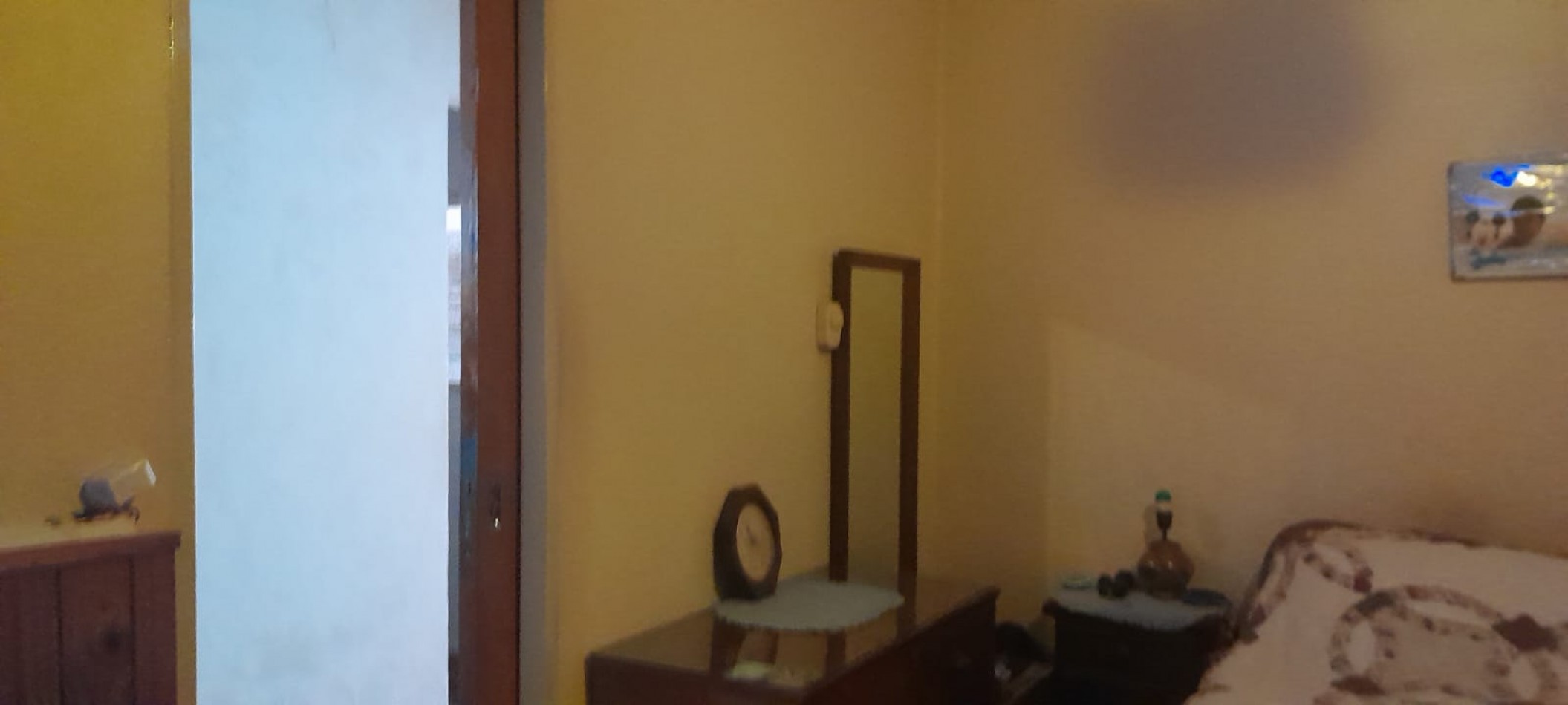 CASA AMERICANA  3 AMB VENDE CASTELAR