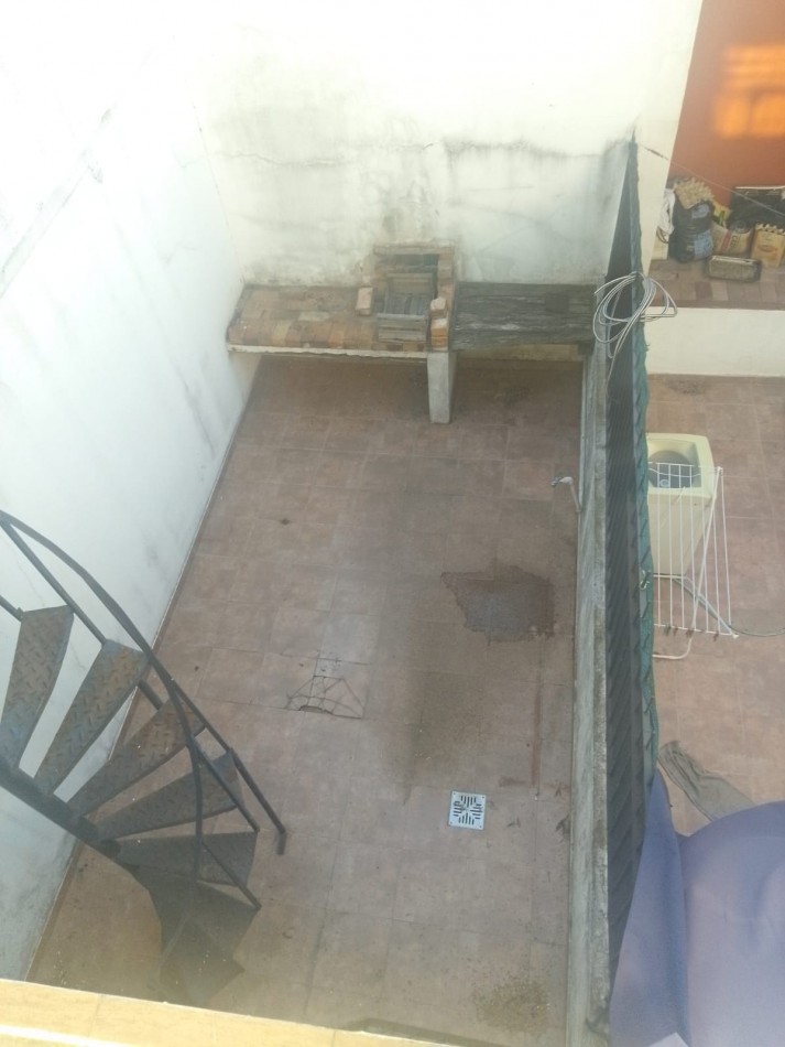 PH AL FTE. 3 AMB ALQUILA CASTELAR