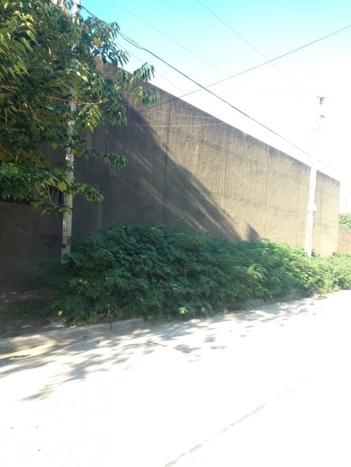 GALPON VENDE CASTELAR 