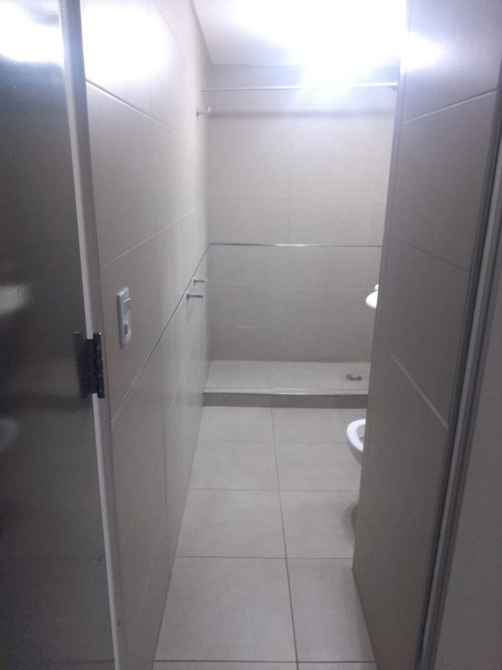 MONOAMBIENTE ALQUILA MORON