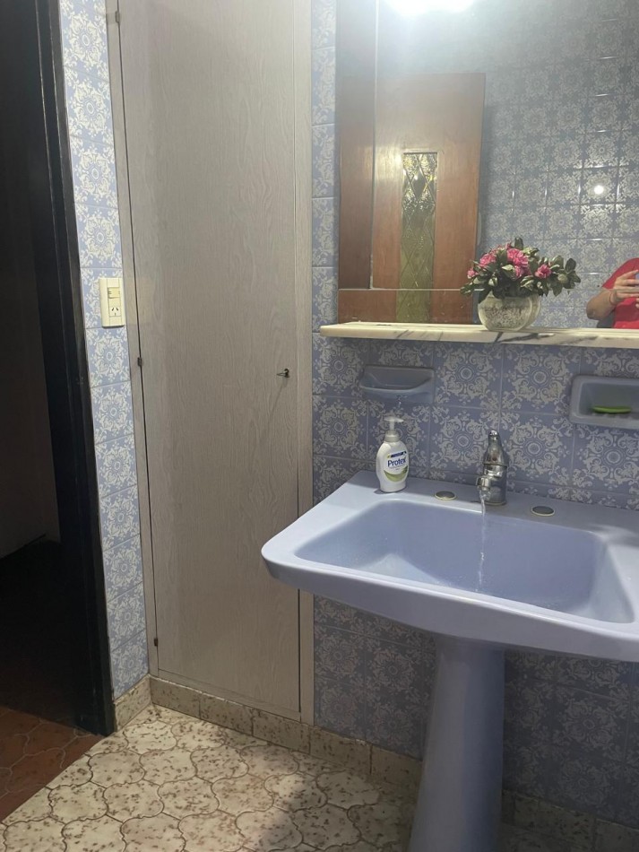 CHALET 4 AMB VENDE ITUZAINGO