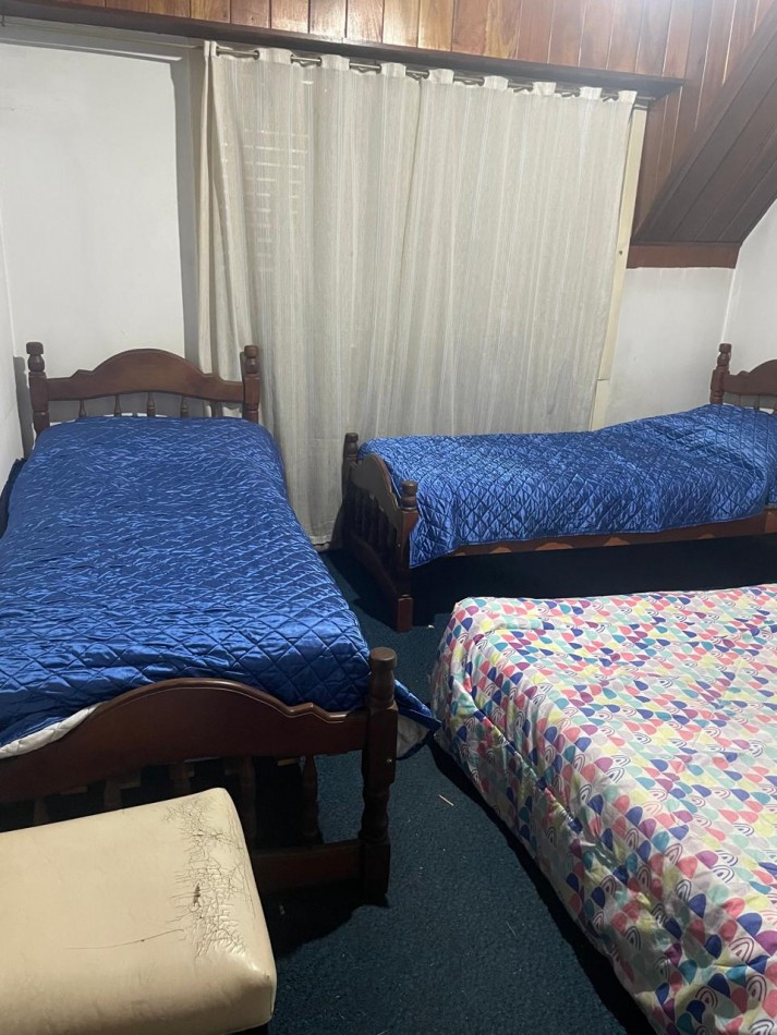 CHALET 4 AMB VENDE ITUZAINGO