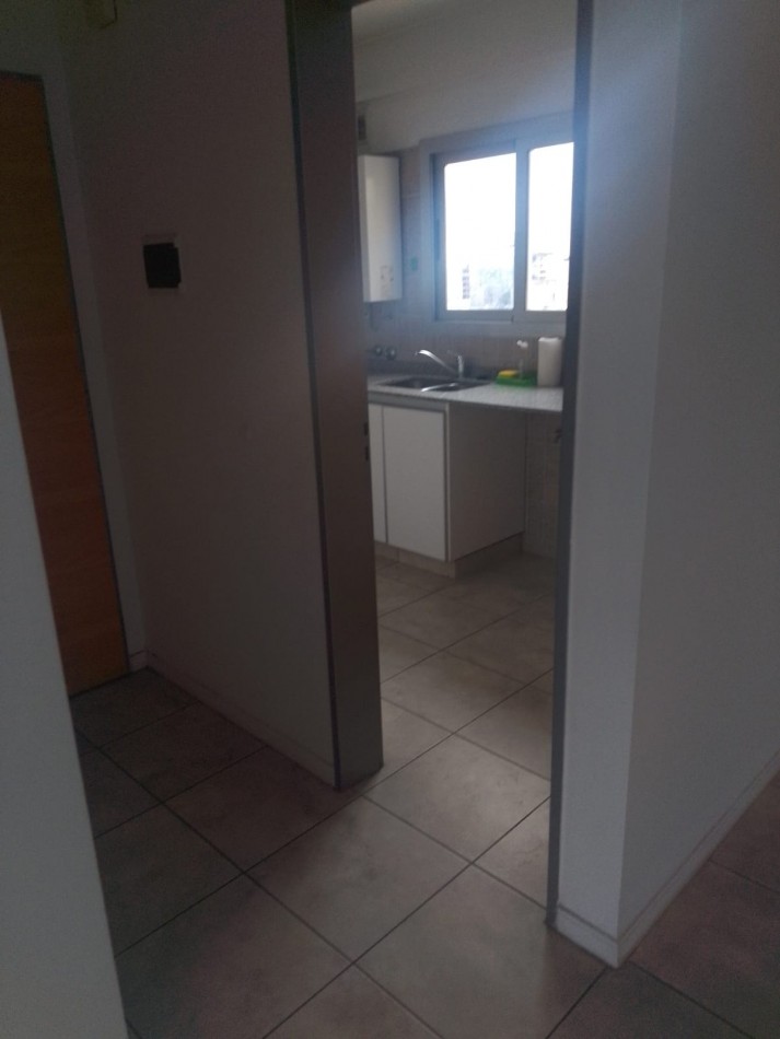 DEPARTAMENTO 2 AMB. ALQUILA MORON