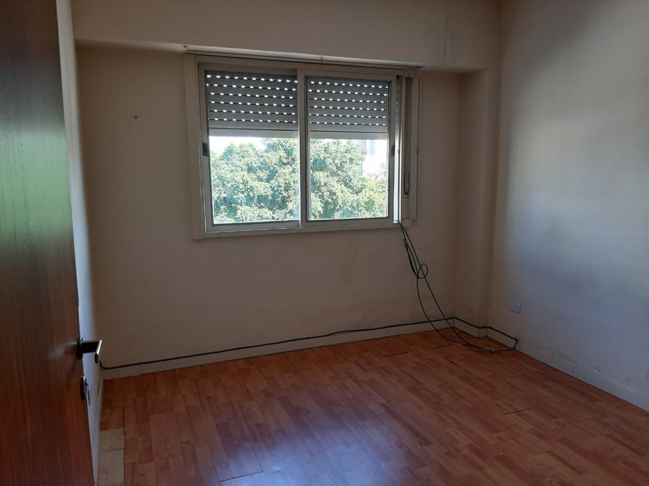 DEPARTAMENTO 2 AMB CFTE MORON ALQUILA
