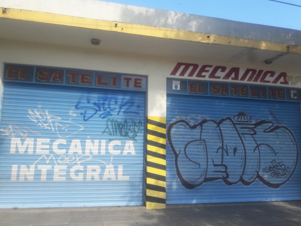 LOCAL COMERCIAL EN AV. ALQUILA CASTELAR