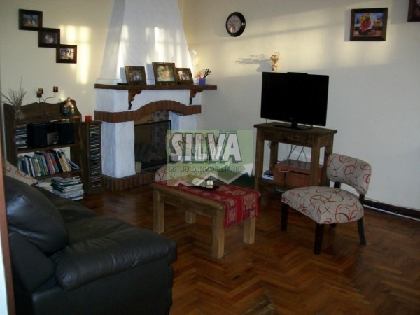 DEPARTAMENTO  VENTA CASTELAR 