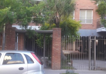 DEPARTAMENTO DE 4 AMB VENDE CASTELAR