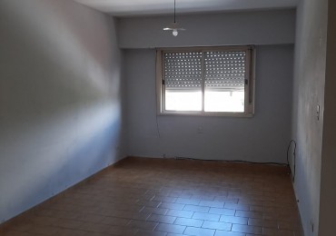 DEPARTAMENTO 2 AMB CFTE MORON ALQUILA