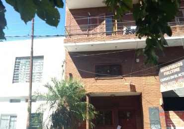 DEPARTAMENTO DE 2 AMB C/BALCON FTE ALQUILA MORON